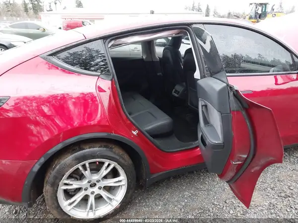 7SAYGDEE2RF062365 2024 TESLA MODEL Y - Image 8