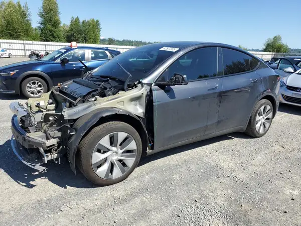 7SAYGDEE2RF064343 2024 TESLA MODEL Y - Image 1