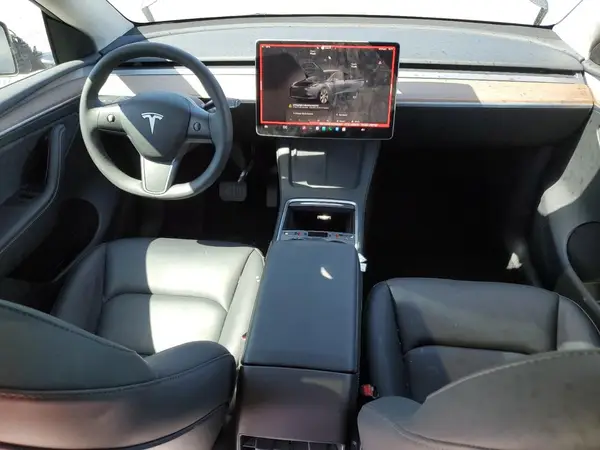 7SAYGDEE2RF064343 2024 TESLA MODEL Y - Image 8