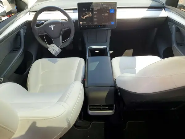 7SAYGDEE2RF066089 2024 TESLA MODEL Y - Image 8