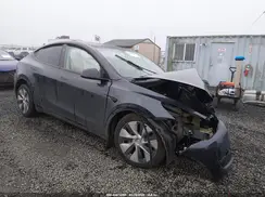 7SAYGDEE2RF069137 2024 TESLA MODEL Y