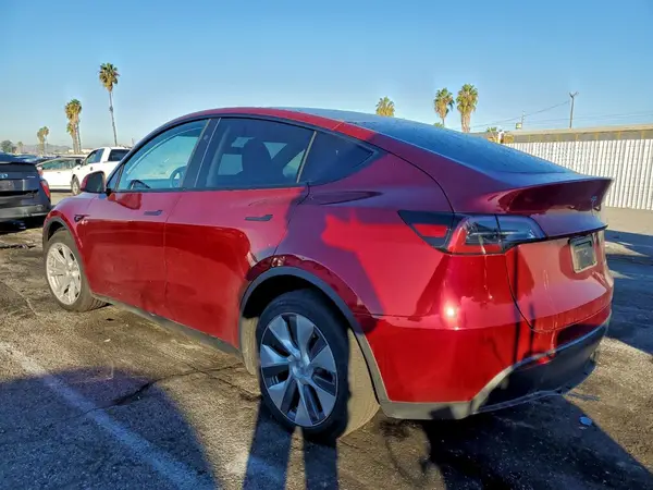 7SAYGDEE2RF077237 2024 TESLA MODEL Y - Image 2