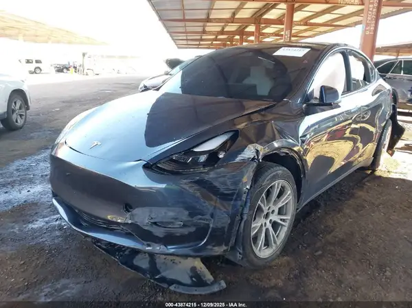 7SAYGDEE2RF087962 2024 TESLA MODEL Y - Image 2