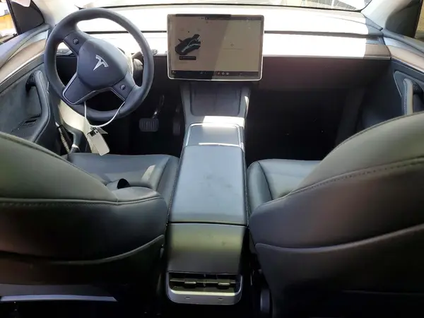 7SAYGDEE2RF118109 2024 TESLA MODEL Y - Image 8