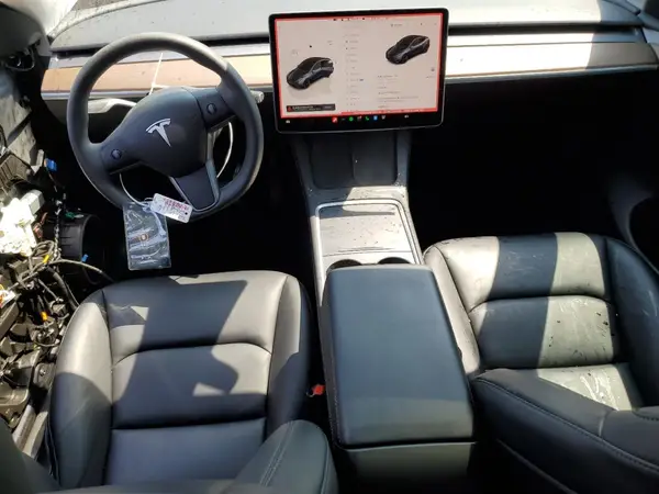 7SAYGDEE2RF120734 2024 TESLA MODEL Y - Image 8