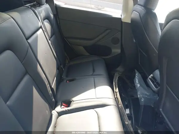 7SAYGDEE2RF121527 2024 TESLA MODEL Y - Image 8