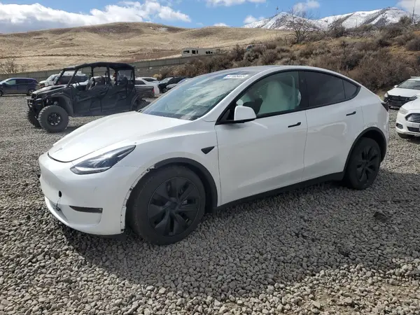 7SAYGDEE2RF130499 2024 TESLA MODEL Y - Image 1