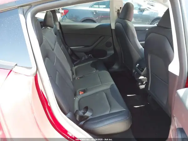 7SAYGDEE2RF131944 2024 TESLA MODEL Y - Image 8