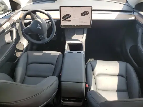 7SAYGDEE2RF154592 2024 TESLA MODEL Y - Image 8