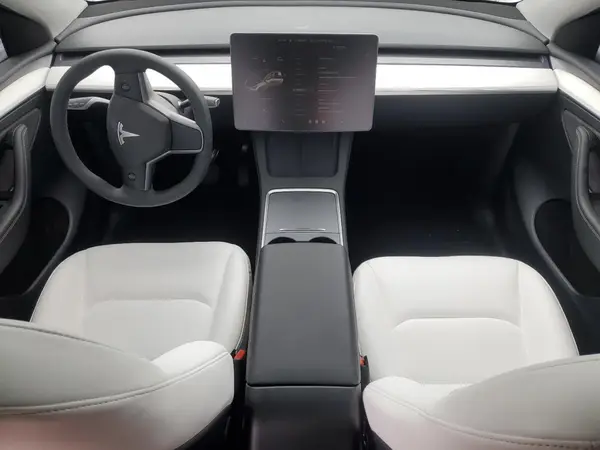 7SAYGDEE2RF160327 2024 TESLA MODEL Y - Image 8