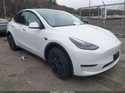 7SAYGDEE2RF160988 2024 TESLA MODEL Y