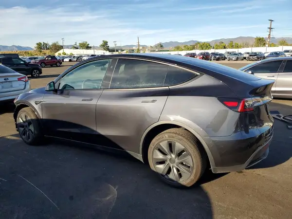 7SAYGDEE2RF169139 2024 TESLA MODEL Y - Image 2