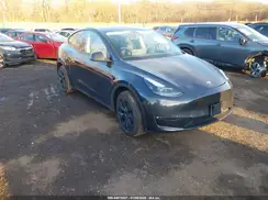 7SAYGDEE2RF185602 2024 TESLA MODEL Y