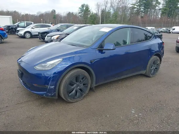 7SAYGDEE2RF199855 2024 TESLA MODEL Y - Image 2