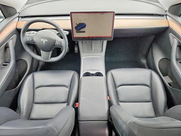 7SAYGDEE2RF986465 2024 TESLA MODEL Y - Image 8