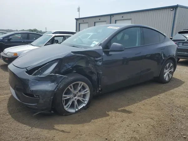 7SAYGDEE2RF986871 2024 TESLA MODEL Y - Image 1