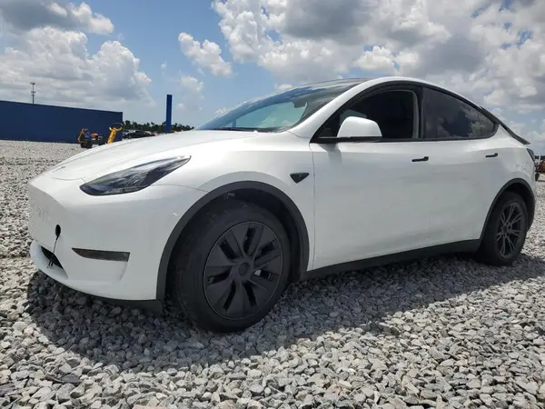 7SAYGDEE2SA337722 2025 TESLA MODEL Y - Image 1