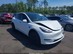 7SAYGDEE2SA352947 2025 TESLA MODEL Y