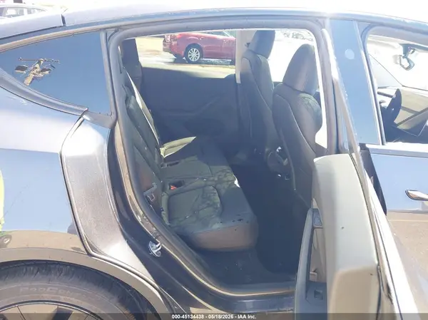 7SAYGDEE2SA355525 2025 TESLA MODEL Y - Image 8