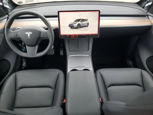 7SAYGDEE2SA361261 2025 TESLA MODEL Y - Image 8