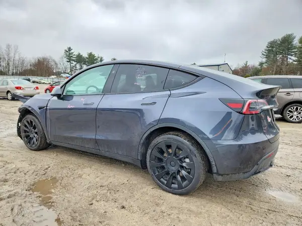 7SAYGDEE2SA361406 2025 TESLA MODEL Y - Image 2