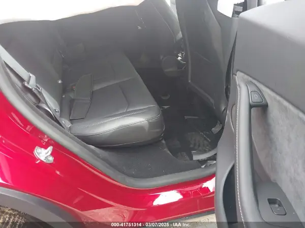 7SAYGDEE2SA363107 2025 TESLA MODEL Y - Image 8