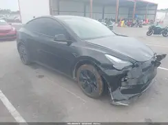7SAYGDEE2SF222637 2025 TESLA MODEL Y
