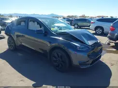 7SAYGDEE2SF240880 2025 TESLA MODEL Y