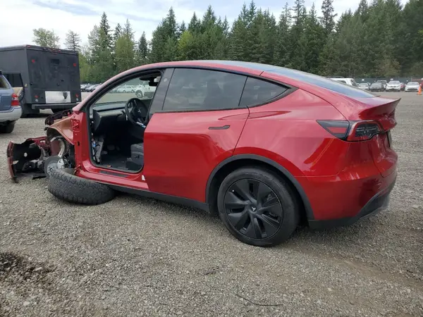 7SAYGDEE2SF281526 2025 TESLA MODEL Y - Image 2