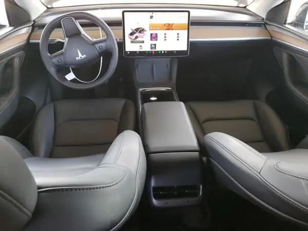 7SAYGDEE2SF286161 2025 TESLA MODEL Y - Image 8