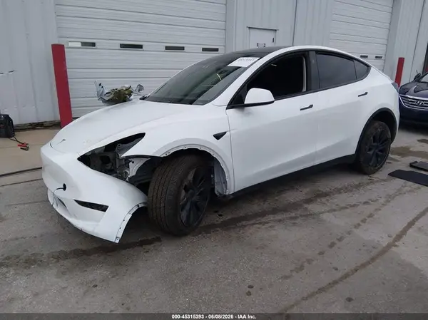 7SAYGDEE2SF295958 2025 TESLA MODEL Y - Image 2