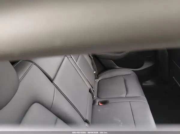 7SAYGDEE2SF295958 2025 TESLA MODEL Y - Image 8