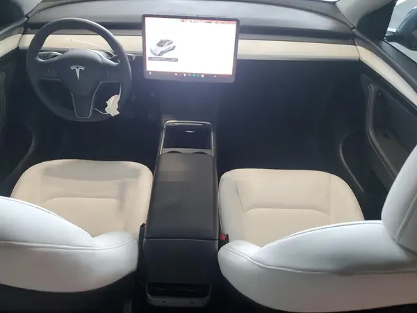 7SAYGDEE2SF299024 2025 TESLA MODEL Y - Image 8
