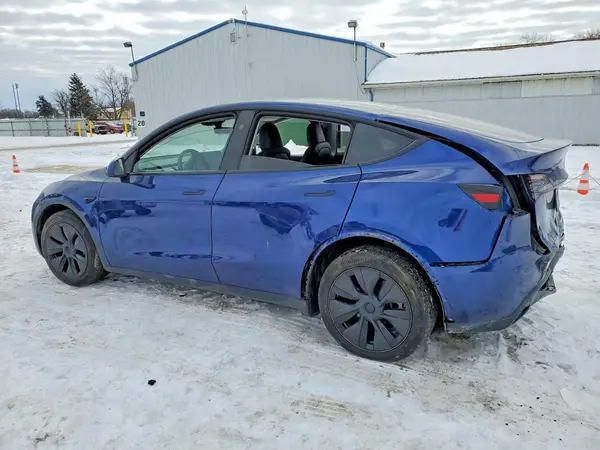 7SAYGDEE2SF300687 2025 TESLA MODEL Y - Image 2