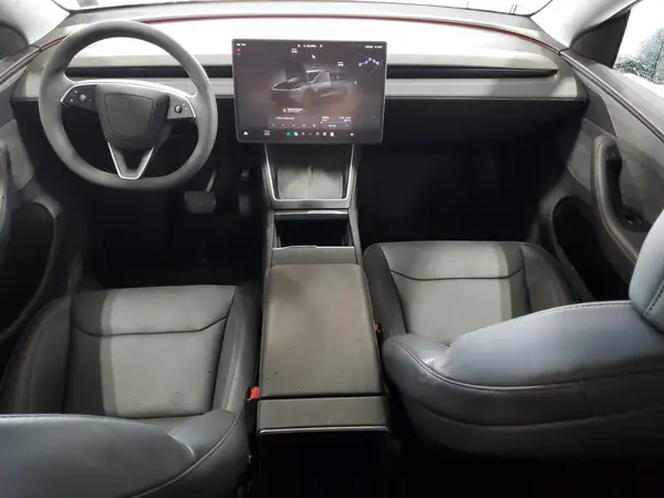 7SAYGDEE2TA384993 2026 TESLA MODEL Y - Image 8