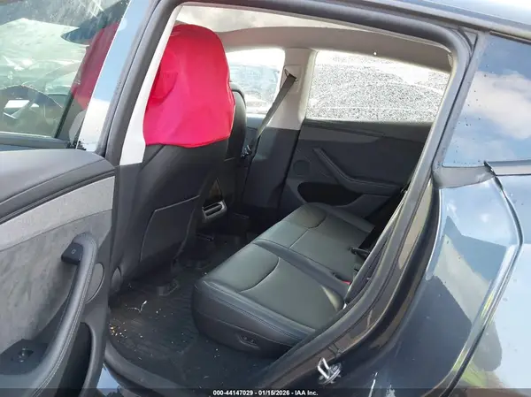 7SAYGDEE2TA386503 2026 TESLA MODEL Y - Image 8