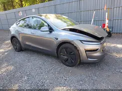 7SAYGDEE2TA392723 2026 TESLA MODEL Y