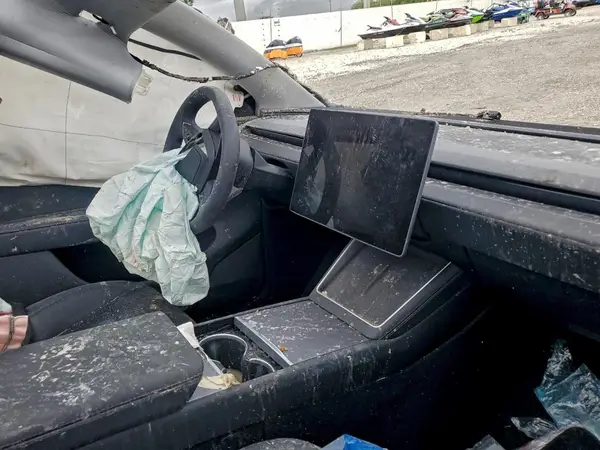 7SAYGDEE2TA394469 2026 TESLA MODEL Y - Image 8