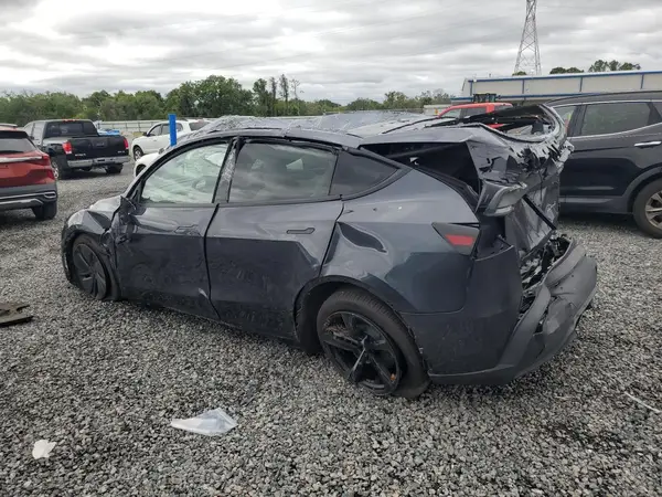 7SAYGDEE2TA397114 2026 TESLA MODEL Y - Image 2