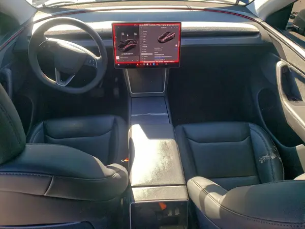 7SAYGDEE2TA399283 2026 TESLA MODEL Y - Image 8