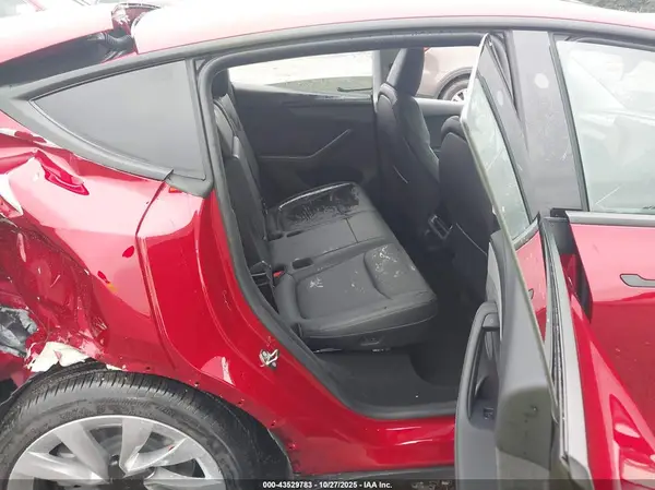 7SAYGDEE2TA399655 2026 TESLA MODEL Y - Image 8