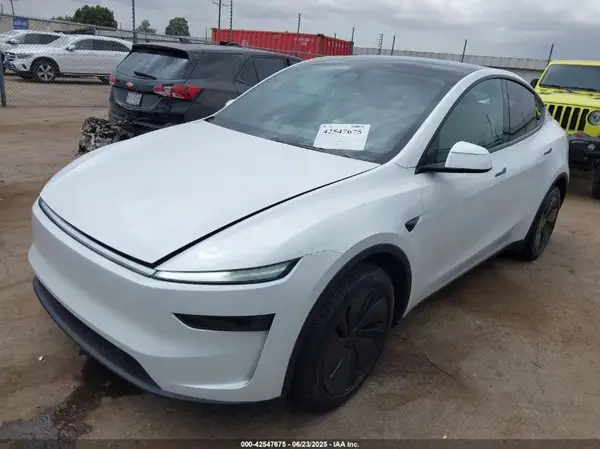 7SAYGDEE2TA411450 2026 TESLA MODEL Y - Image 2