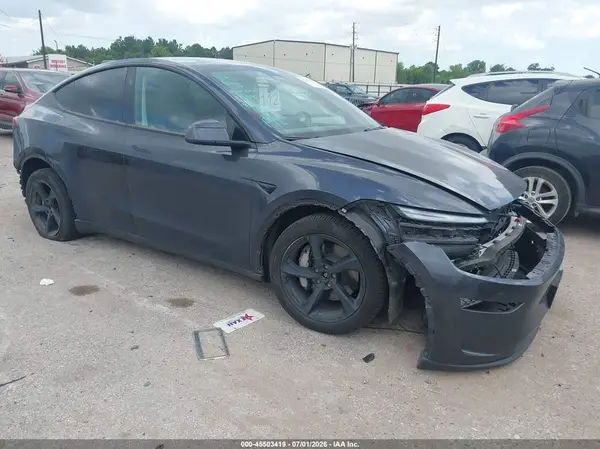 7SAYGDEE2TA414770 2026 TESLA MODEL Y - Image 1