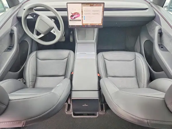 7SAYGDEE2TA415076 2026 TESLA MODEL Y - Image 8