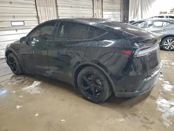 7SAYGDEE2TA451480 2026 TESLA MODEL Y - Image 2