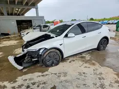 7SAYGDEE2TA458851 2026 TESLA MODEL Y