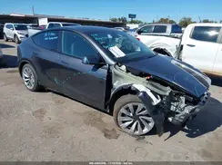 7SAYGDEE2TA464732 2026 TESLA MODEL Y