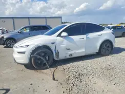 7SAYGDEE2TA465766 2026 TESLA MODEL Y
