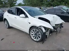 7SAYGDEE2TA499917 2026 TESLA MODEL Y