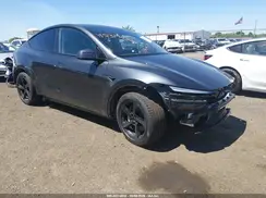 7SAYGDEE2TA618596 2026 TESLA MODEL Y